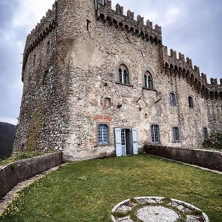 Castello Malaspina Di Fosdinovo Hotel Exterior photo